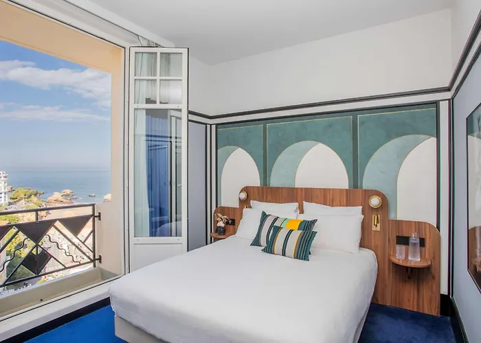 Hotel Plaza Biarritz Plage - Handwritten Collection