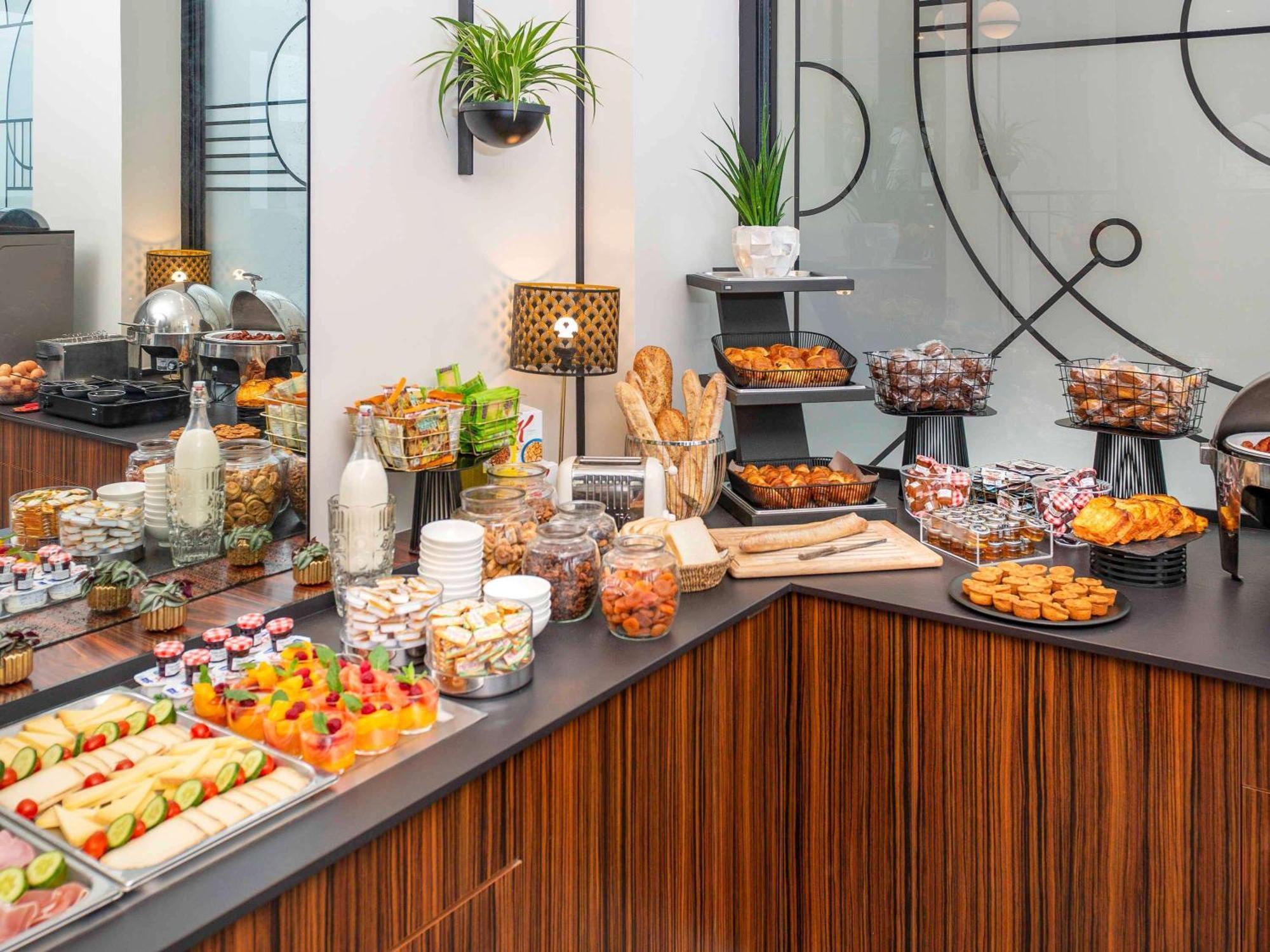 Plaza - Handwritten Collection Hotel Biarritz